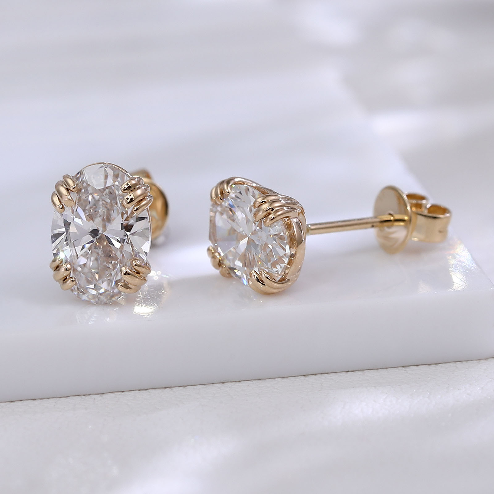 Provence Luxury Oval cut Earri - Diamond Stud Earrings ulasan dan harga